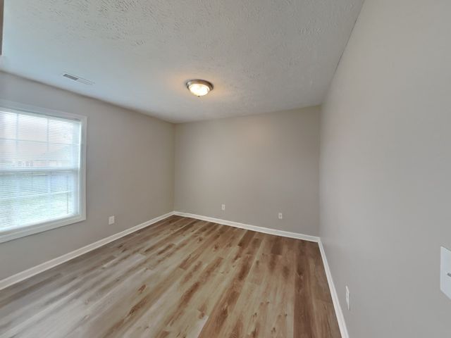 9021 Macbeth Dr, Smyrna, TN 37167