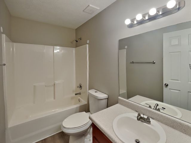 9021 Macbeth Dr, Smyrna, TN 37167