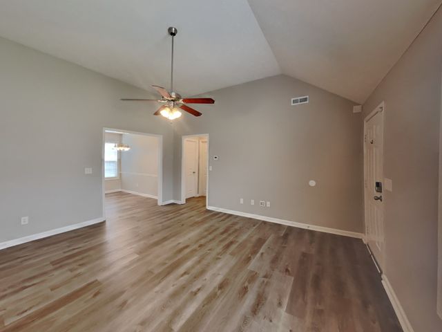 9021 Macbeth Dr, Smyrna, TN 37167