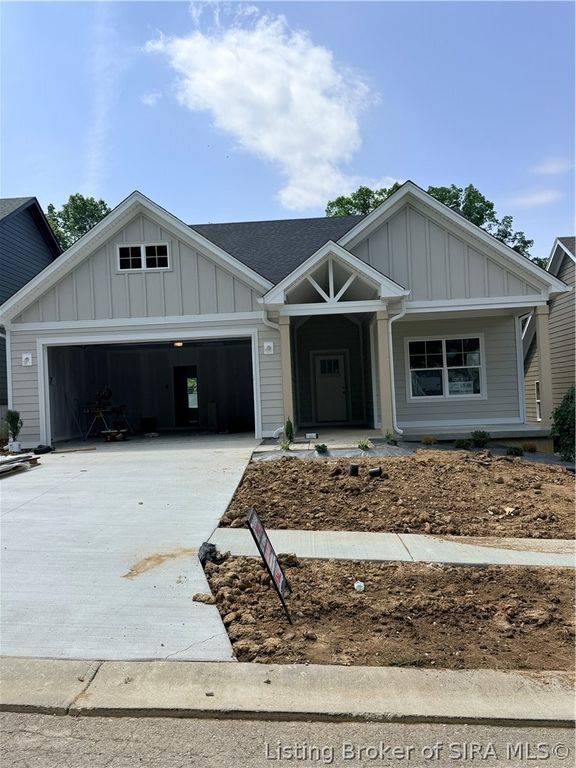 2013 Mary Ella Drive 229, Georgetown, IN 47122
