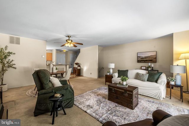 24 BOULDER CT, Cockeysville, MD 21030