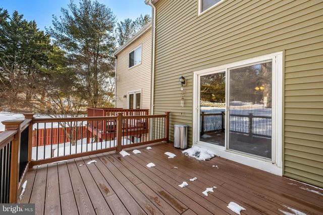 24 BOULDER CT, Cockeysville, MD 21030