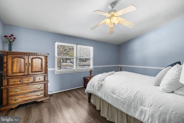 24 BOULDER CT, Cockeysville, MD 21030