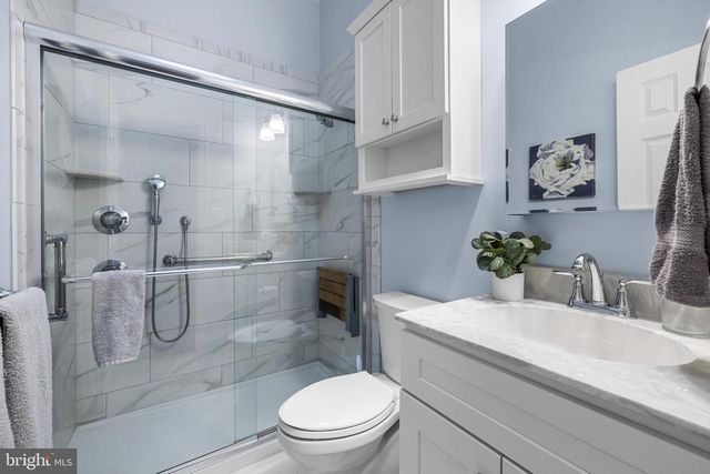 24 BOULDER CT, Cockeysville, MD 21030