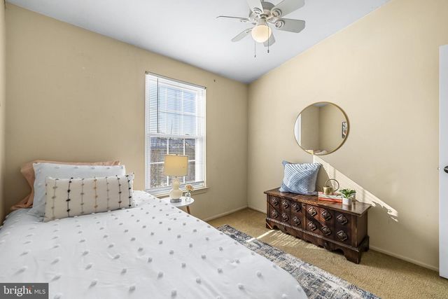 24 BOULDER CT, Cockeysville, MD 21030