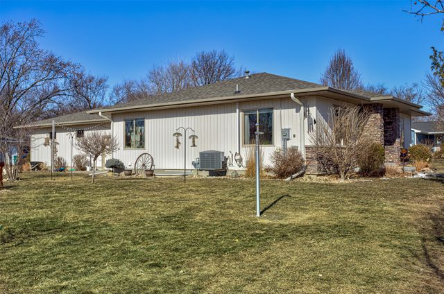 501-505 Beedle Drive, Ames, IA 50014