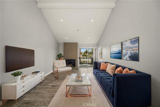 310 Lake Street 301, Huntington Beach, CA 92648