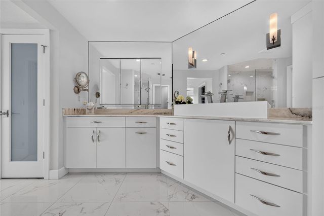 1280 DOLPHIN BAY WAY 402, Sarasota, FL 34242