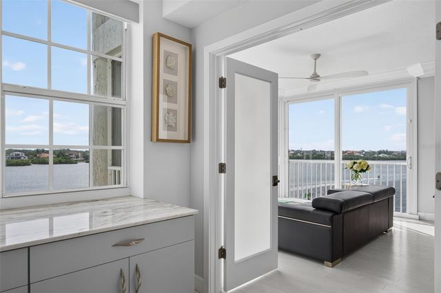 1280 DOLPHIN BAY WAY 402, Sarasota, FL 34242