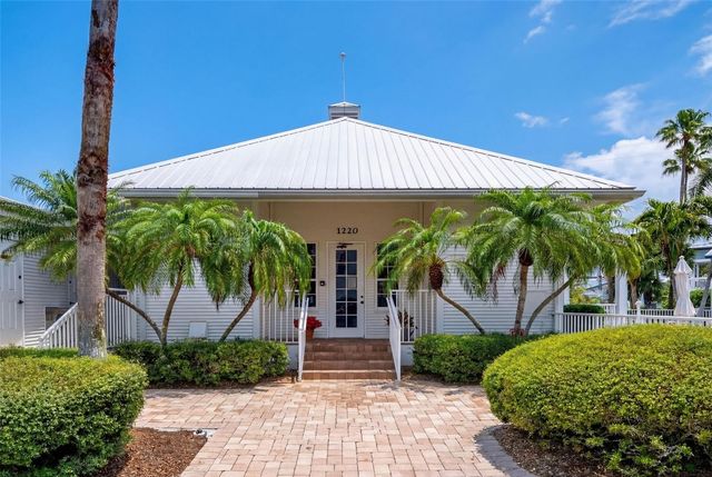1280 DOLPHIN BAY WAY 402, Sarasota, FL 34242