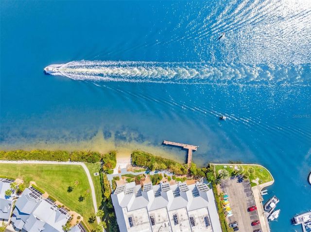 1280 DOLPHIN BAY WAY 402, Sarasota, FL 34242