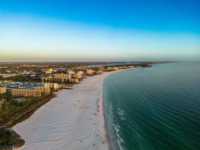 1280 DOLPHIN BAY WAY 402, Sarasota, FL 34242