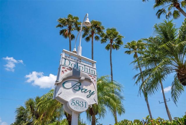 1280 DOLPHIN BAY WAY 402, Sarasota, FL 34242