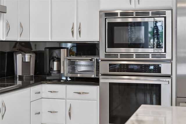 1280 DOLPHIN BAY WAY 402, Sarasota, FL 34242