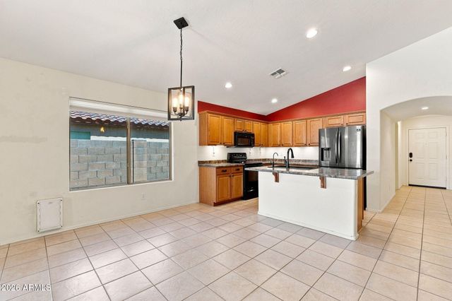 521 W ANGUS Road, San Tan Valley, AZ 85143