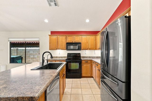 521 W ANGUS Road, San Tan Valley, AZ 85143