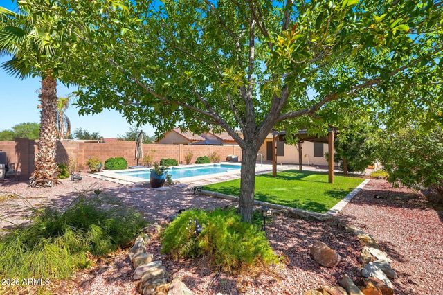 521 W ANGUS Road, San Tan Valley, AZ 85143