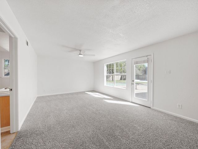 715 Saint Andrews Road, Kingwood, TX 77339