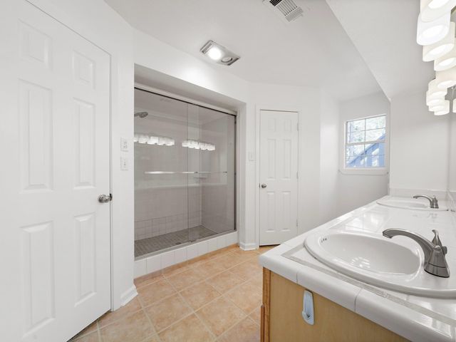 715 Saint Andrews Road, Kingwood, TX 77339