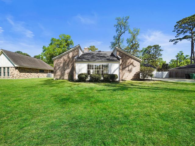 715 Saint Andrews Road, Kingwood, TX 77339