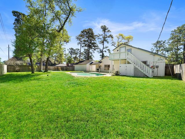 715 Saint Andrews Road, Kingwood, TX 77339