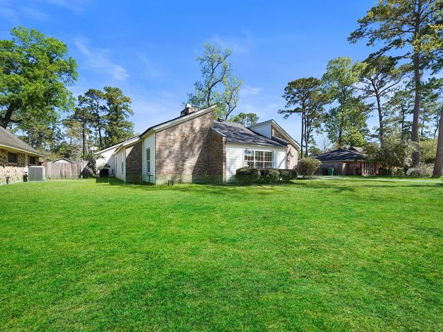 715 Saint Andrews Road, Kingwood, TX 77339