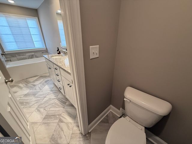 212 Huntington Shoals Drive, Athens, GA 30606