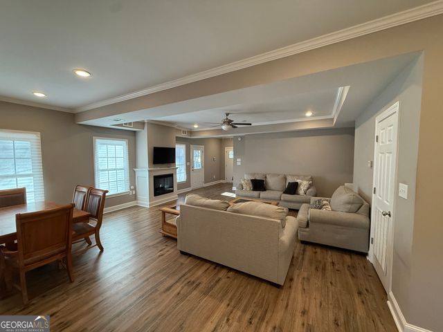 212 Huntington Shoals Drive, Athens, GA 30606
