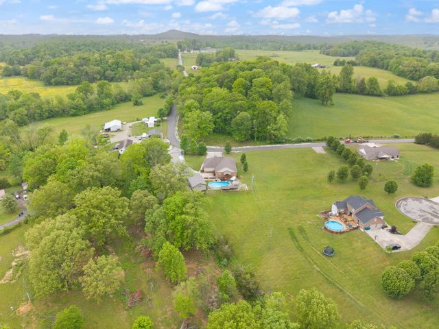 2105 Campground Road, Somerset, KY 42503