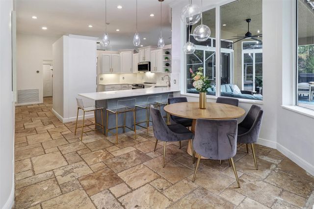 6430 NW 98th Lane, Parkland, FL 33076