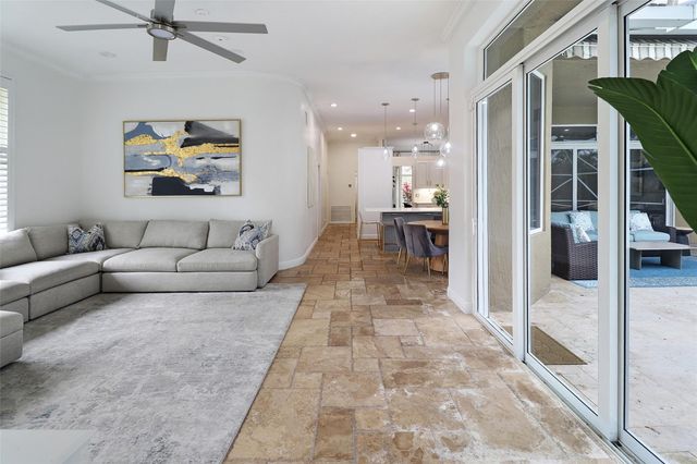 6430 NW 98th Lane, Parkland, FL 33076