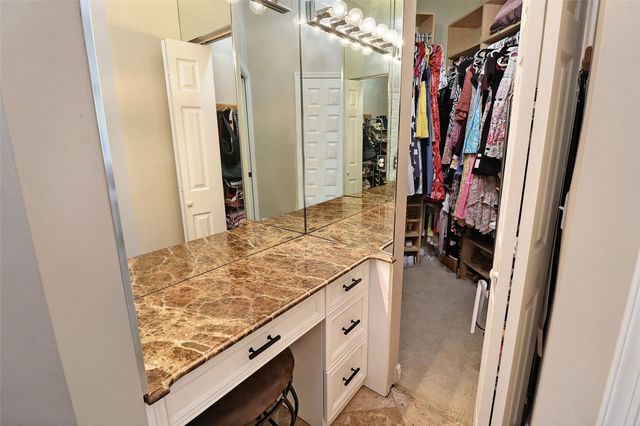 6430 NW 98th Lane, Parkland, FL 33076