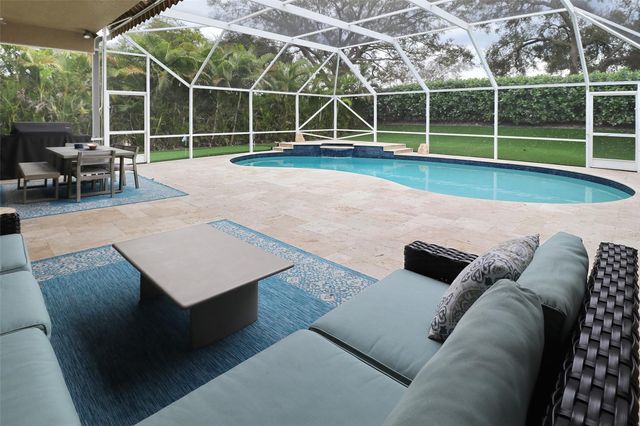 6430 NW 98th Lane, Parkland, FL 33076