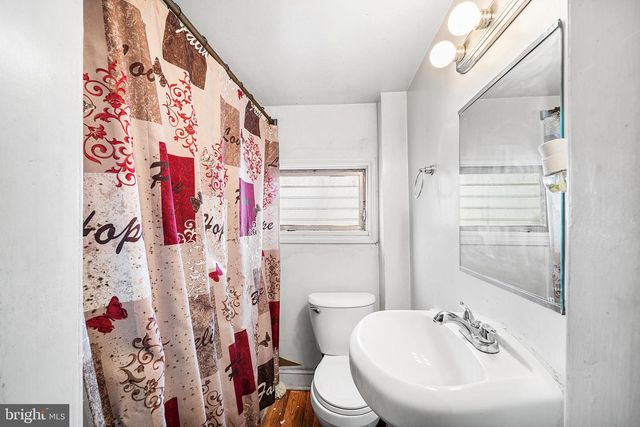 131 W 4TH AVE, Conshohocken, PA 19428