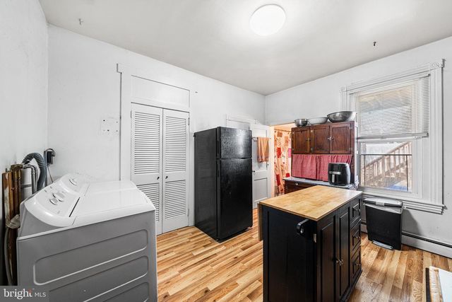 131 W 4TH AVE, Conshohocken, PA 19428