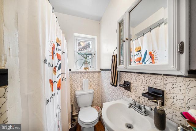 131 W 4TH AVE, Conshohocken, PA 19428