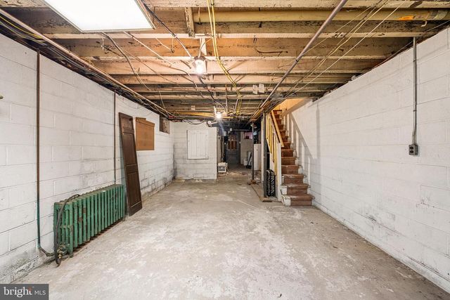 131 W 4TH AVE, Conshohocken, PA 19428