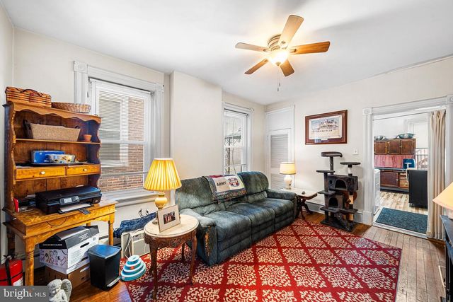 131 W 4TH AVE, Conshohocken, PA 19428