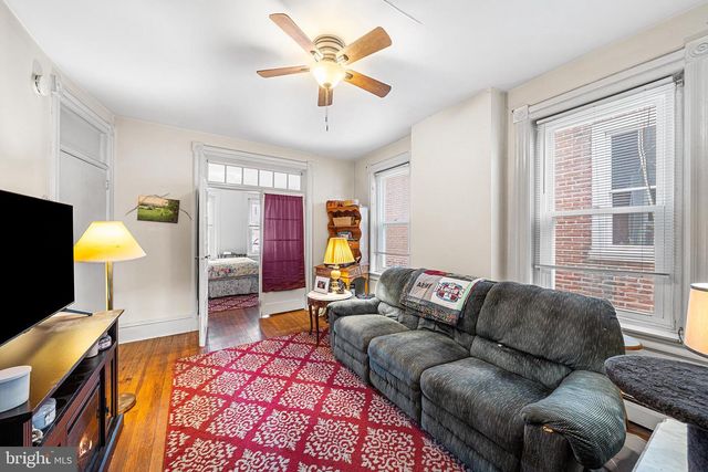 131 W 4TH AVE, Conshohocken, PA 19428