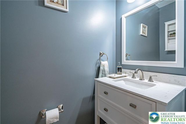 287 Palmetto Drive, Easton, PA 18045