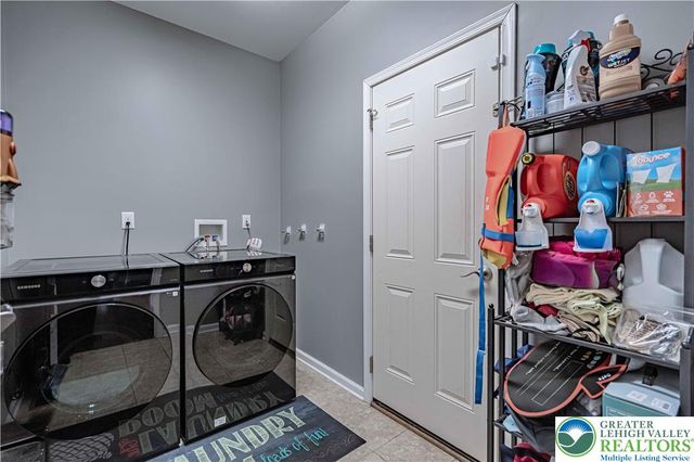 287 Palmetto Drive, Easton, PA 18045