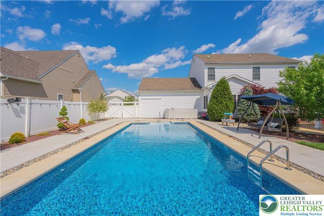 287 Palmetto Drive, Easton, PA 18045