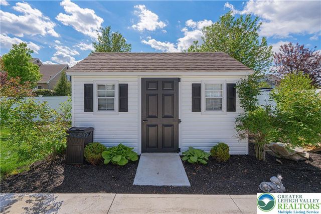 287 Palmetto Drive, Easton, PA 18045