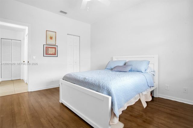 4467 Fox Glove Ln, Weston, FL 33331