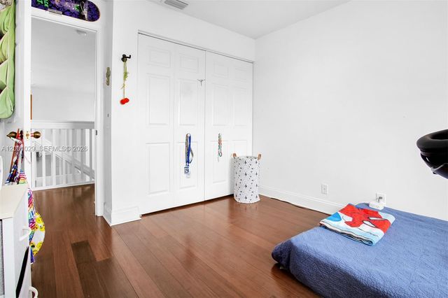 4467 Fox Glove Ln, Weston, FL 33331