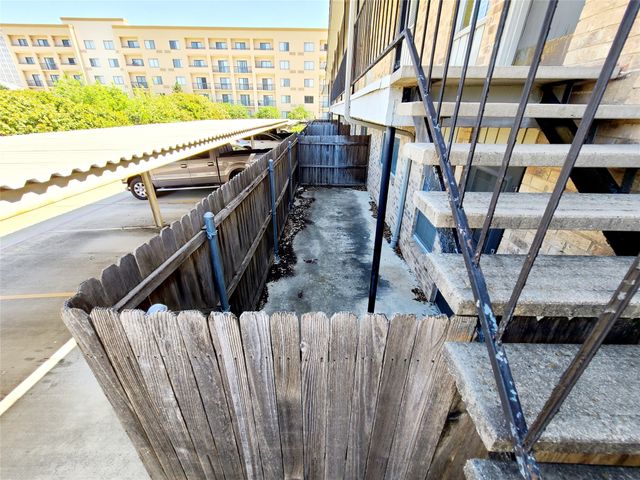 10248 Regal Oaks Drive A, Dallas, TX 75230