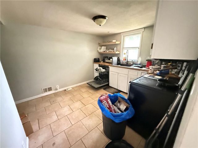 505 SW 18th Street, Blue Springs, MO 64015