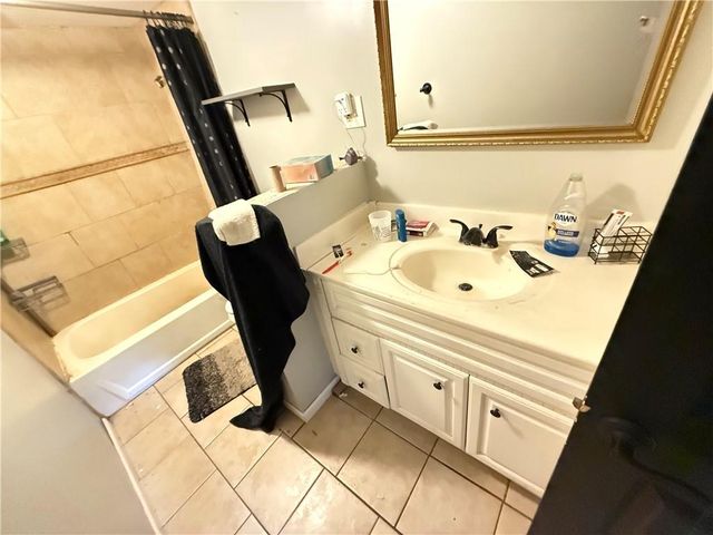 505 SW 18th Street, Blue Springs, MO 64015