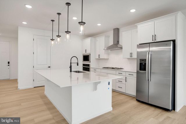 2005 DIVOT DR, Culpeper, VA 22701