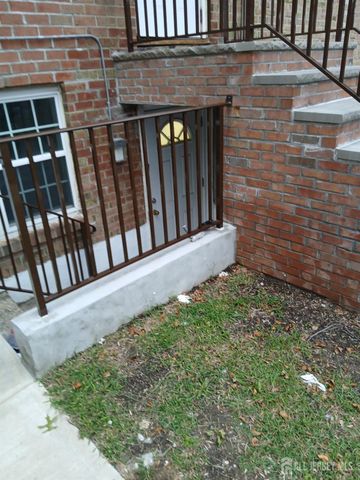 274 College Drive, Edison, NJ 08817